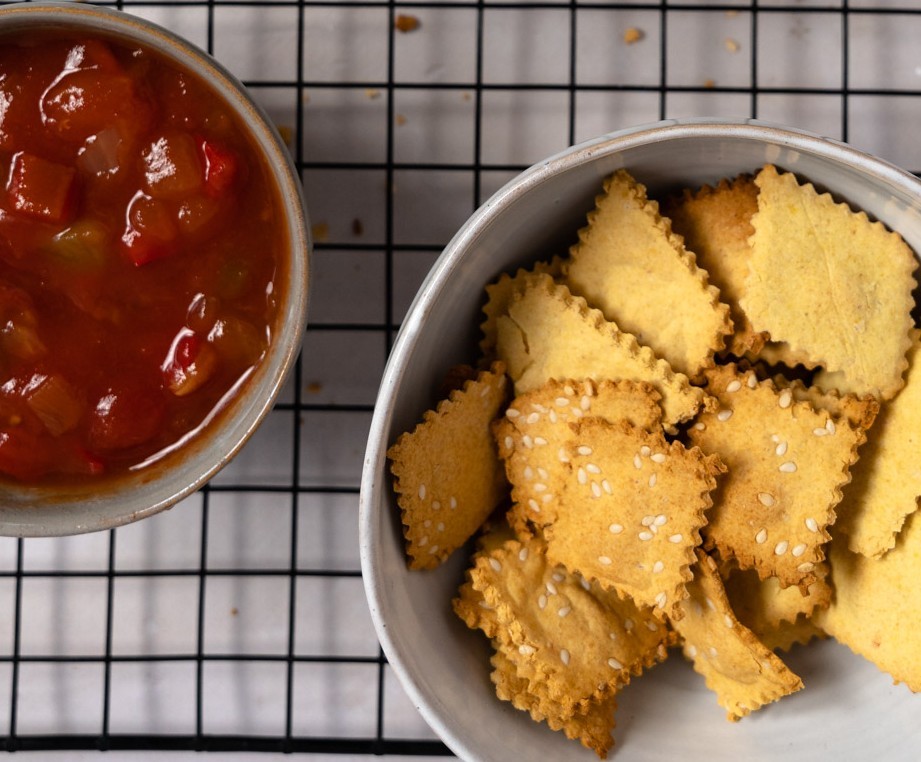 Vegan kikerhernejahust kreekerid (gluteenivabad)